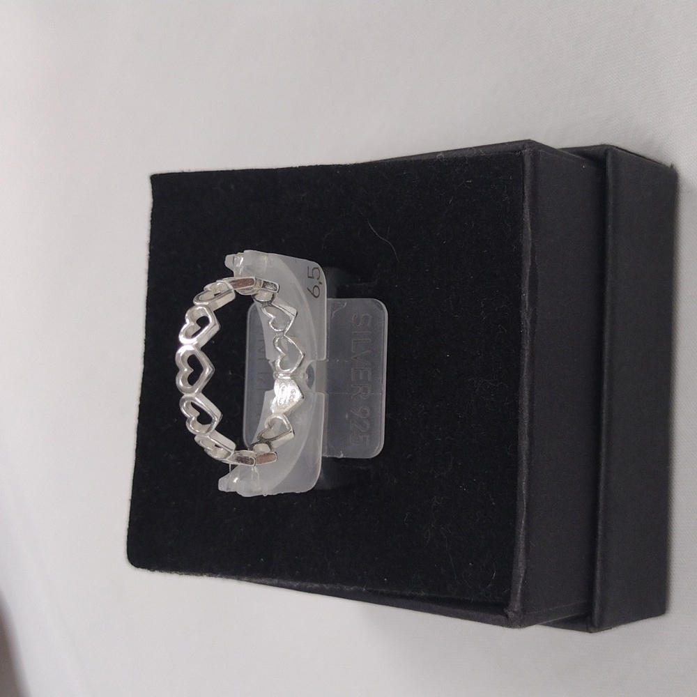 🌺3/$20 SS etched heart band